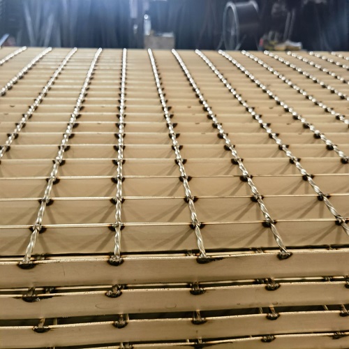 不銹鋼鋼格柵鋼格板的應用領域詳解