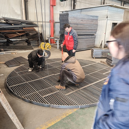 平臺鋼格柵焊接技巧與注意事項詳解