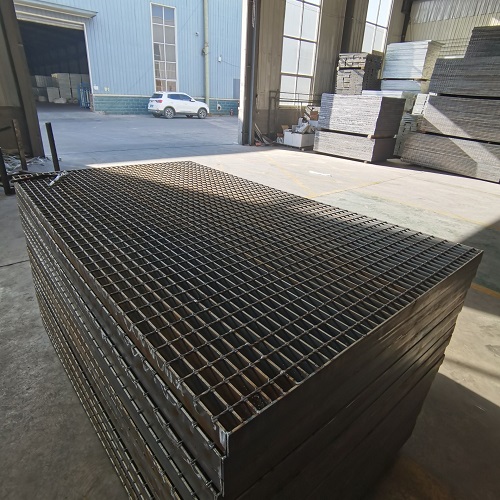 為什么大項目都選G325/30/100鋼格板？優(yōu)勢全在這