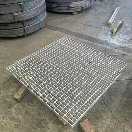 客戶血淚教訓：選錯鋼格板規(guī)格，3個月就變形！