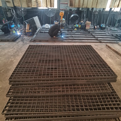 學(xué)校實(shí)訓(xùn)基地為何偏愛鋼格板