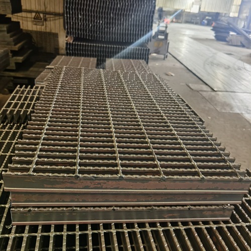 別再亂買(mǎi)了，鋼格柵板選型全攻略來(lái)了